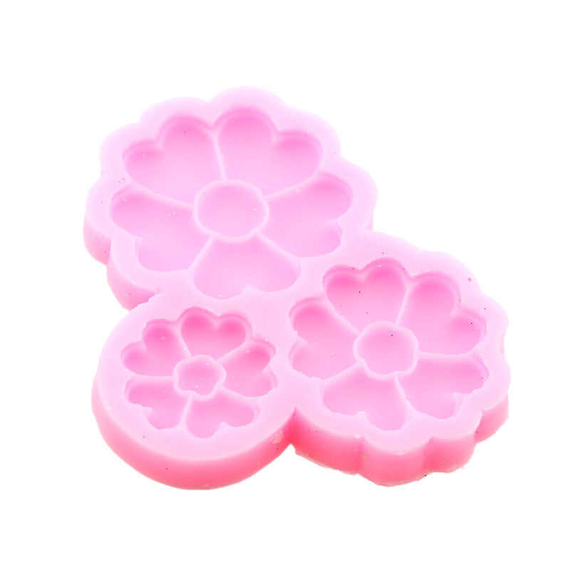 3 Cavity Heart Flower Mould